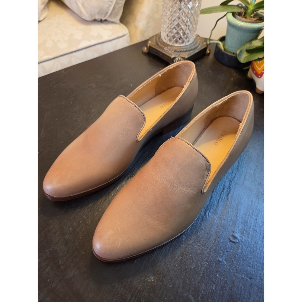 Nisolo Wms Everyday Slip On Leather Loafers Stacked Wood Heel Almond 9 EUC $200